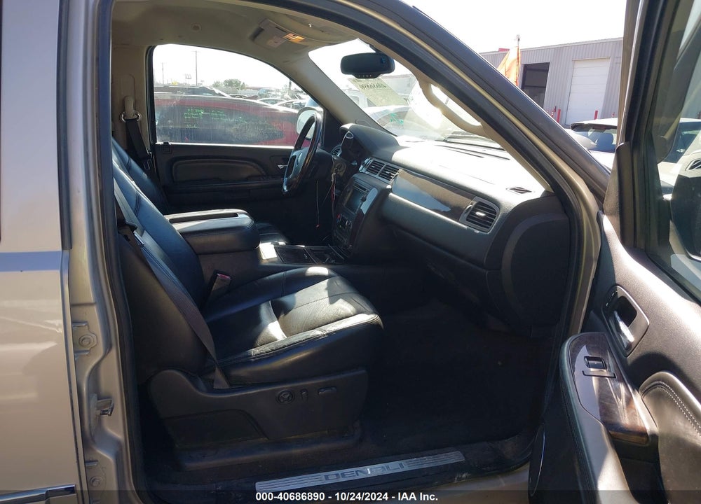 2008 GMC SIERRA 1500 DENALI VIN: 2GTEK638281125327