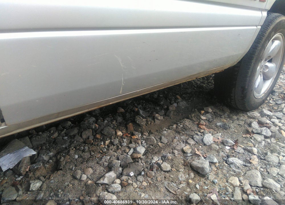 2001 DODGE RAM 1500 ST VIN: 1B7HC13Y81J548373