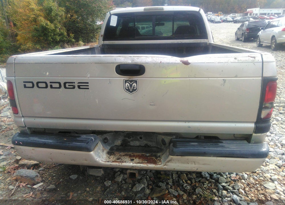 2001 DODGE RAM 1500 ST VIN: 1B7HC13Y81J548373