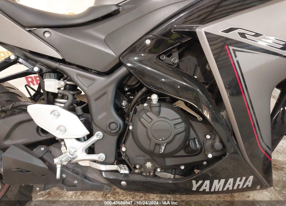 2016 YAMAHA YZFR3 VIN: MH3RH06Y6GK010755