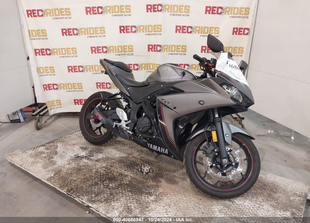 2016 YAMAHA YZFR3 VIN: MH3RH06Y6GK010755