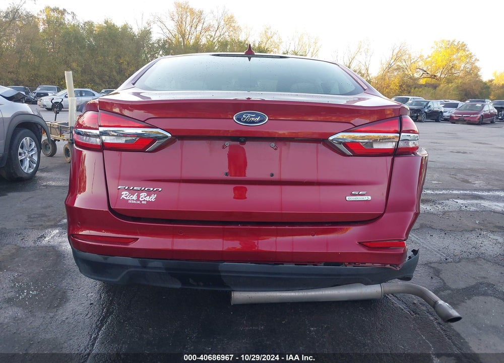 2019 FORD FUSION SE VIN: 3FA6P0HD6KR172314