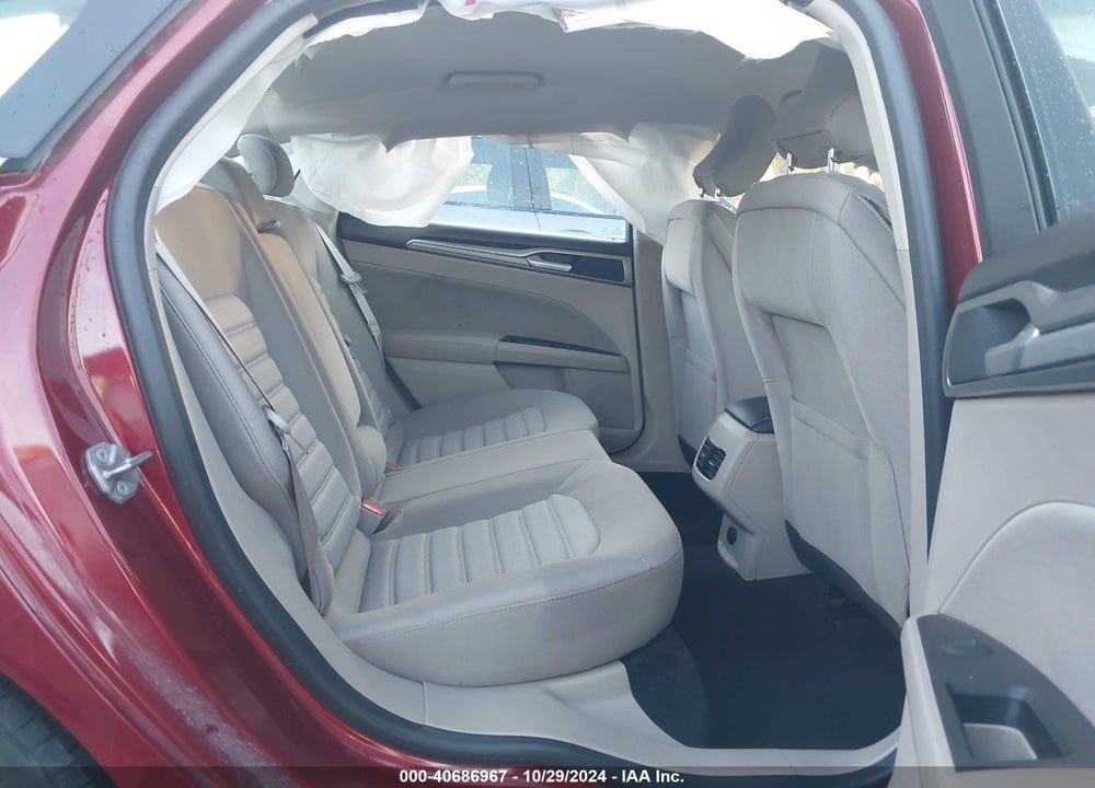 2019 FORD FUSION SE VIN: 3FA6P0HD6KR172314