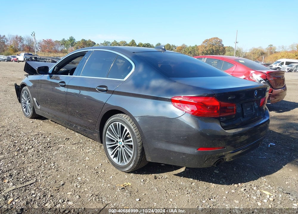2019 BMW 530I XDRIVE VIN: WBAJA7C52KWW18306