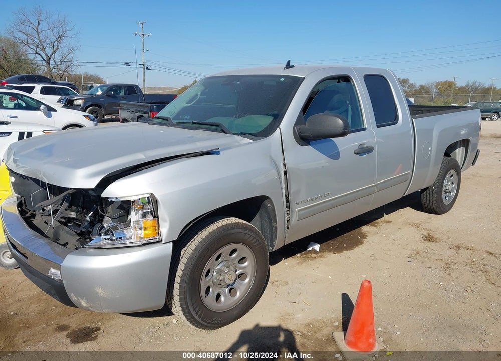 2010 CHEVROLET SILVERADO 1500 LS VIN: 1GCSCREA4AZ146985