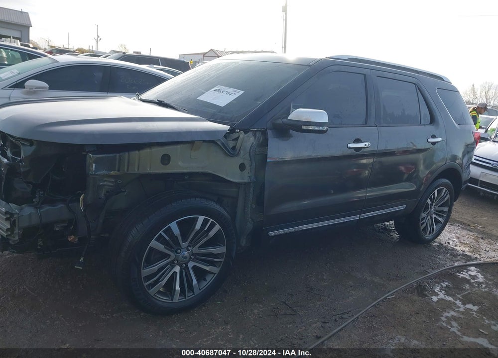 2017 FORD EXPLORER PLATINUM VIN: 1FM5K8HT3HGA57448