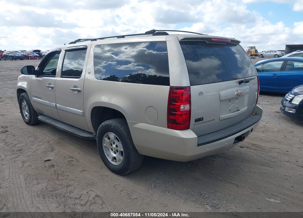2007 CHEVROLET SUBURBAN 1500 LT VIN: 3GNFK16377G115591
