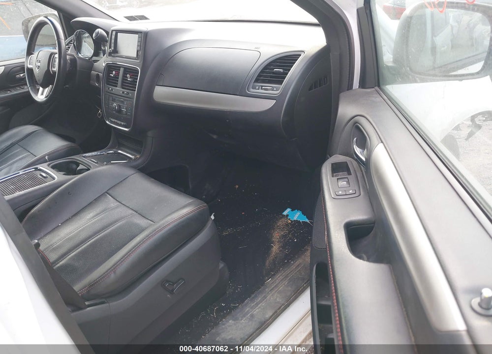 2016 DODGE GRAND CARAVAN R/T VIN: 2C4RDGEG5GR210474