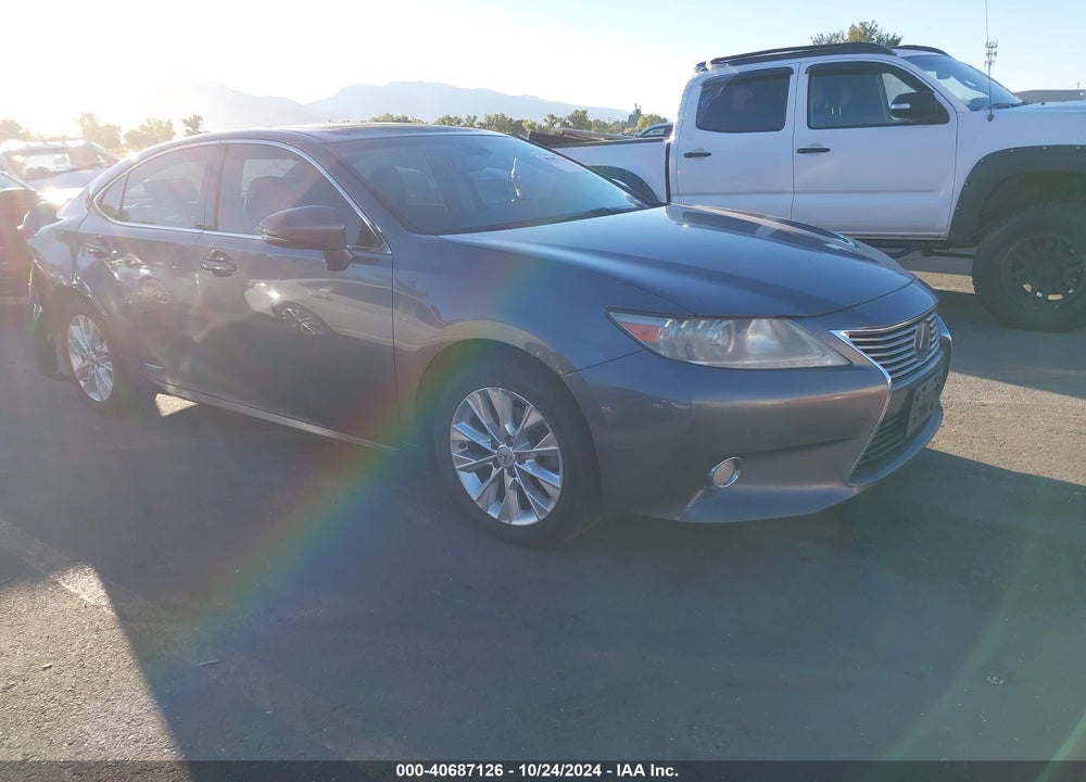 2013 LEXUS ES 300H VIN: JTHBW1GGXD2013119