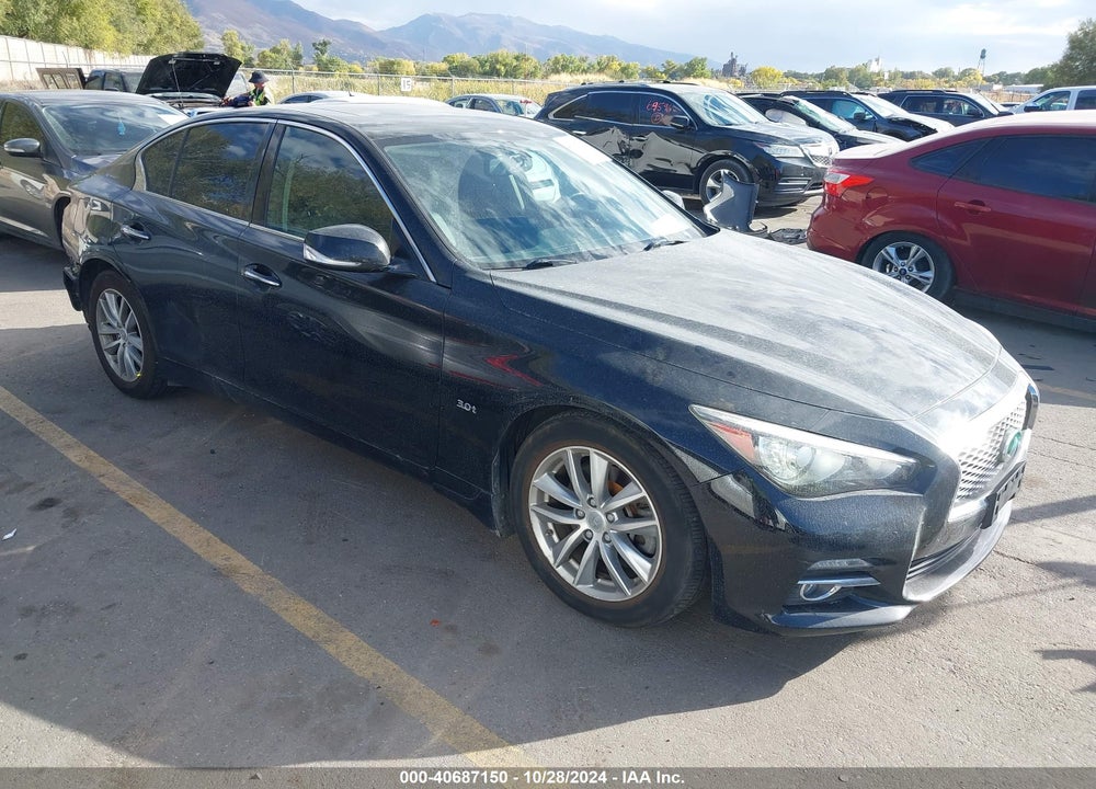 2016 INFINITI Q50 3.0T PREMIUM VIN: JN1EV7AR5GM342434