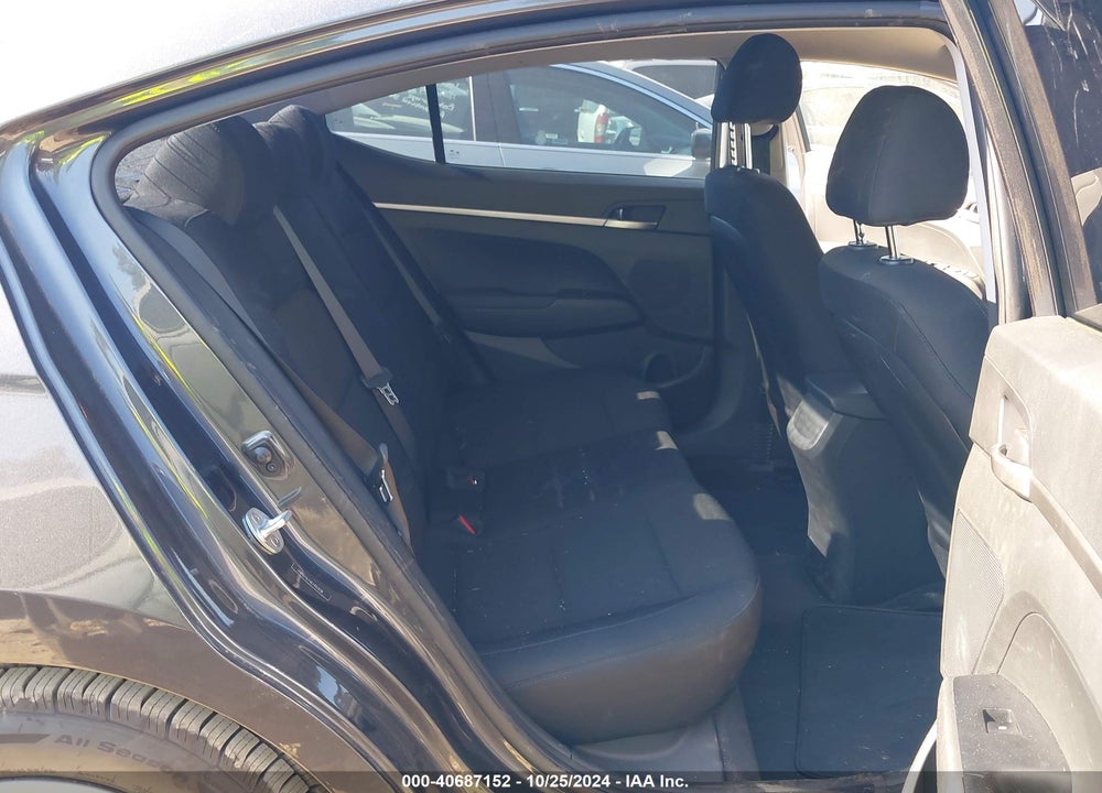 2020 HYUNDAI ELANTRA SE VIN: 5NPD74LF8LH551238