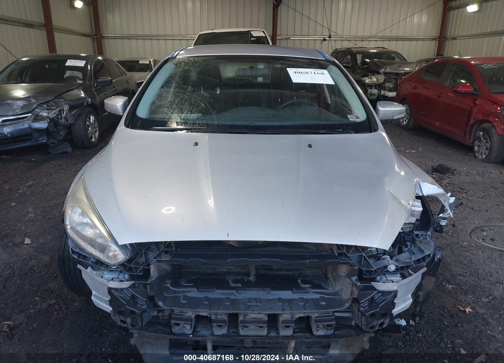2015 FORD FOCUS SE VIN: 1FADP3K23FL295041