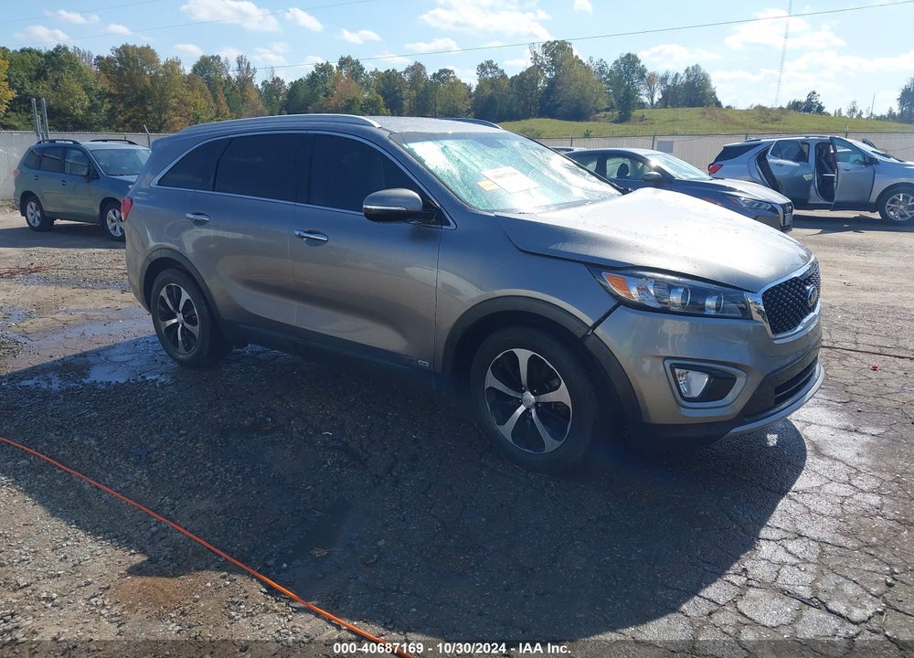 2018 KIA SORENTO 3.3L EX VIN: 5XYPHDA5XJG430378