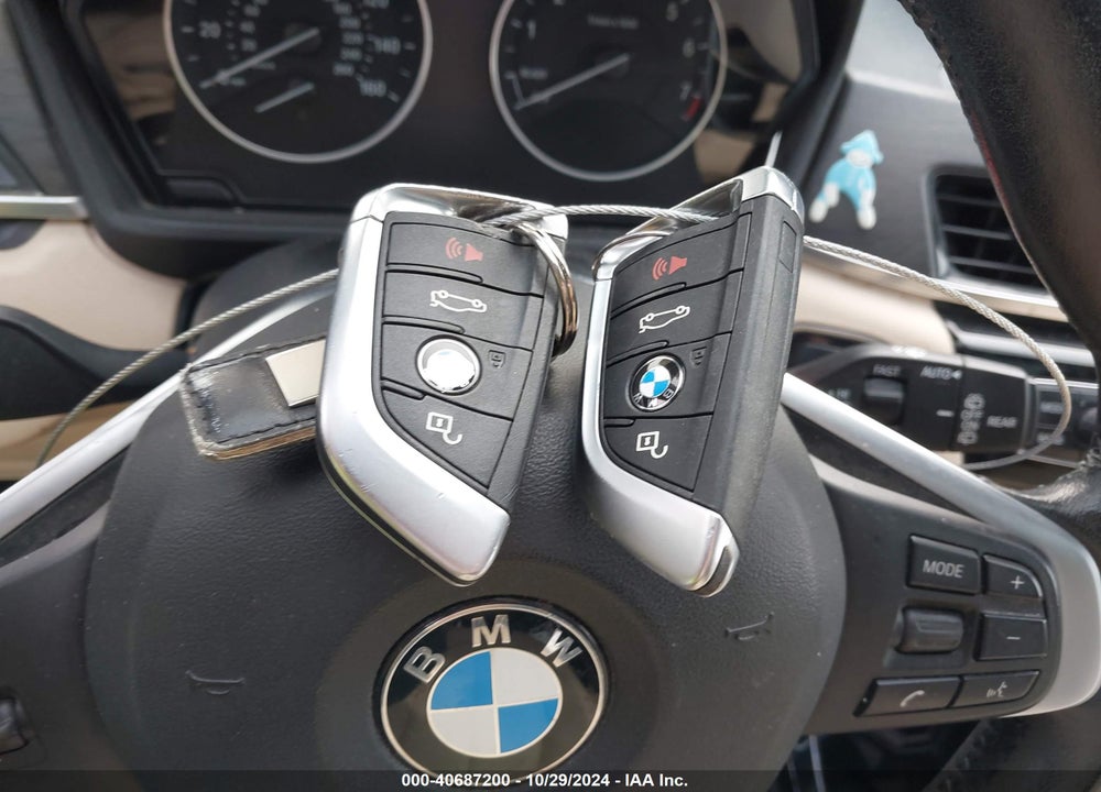 2016 BMW X1 XDRIVE28I VIN: WBXHT3Z37G4A51237