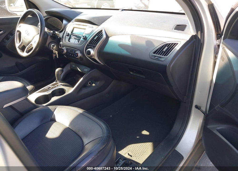 2013 HYUNDAI TUCSON GLS VIN: KM8JU3AC8DU749464