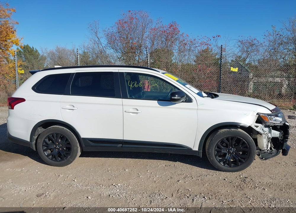 2018 MITSUBISHI OUTLANDER LE VIN: JA4AZ3A37JZ051989