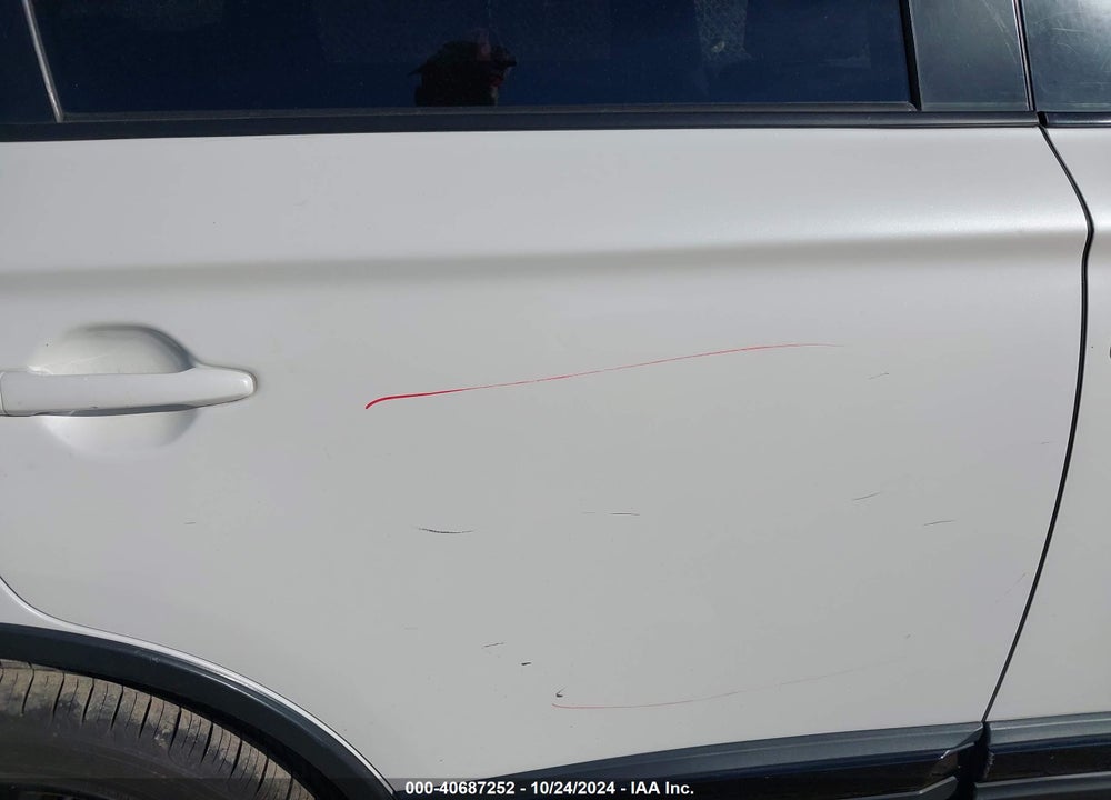 2018 MITSUBISHI OUTLANDER LE VIN: JA4AZ3A37JZ051989