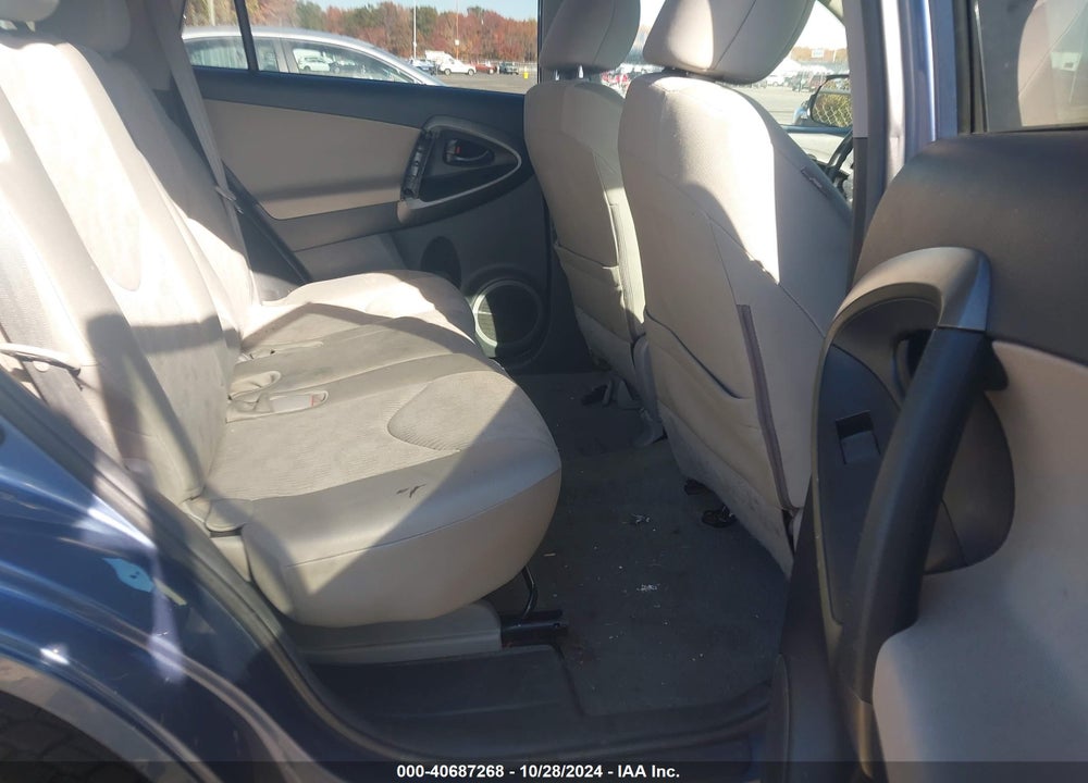 2011 TOYOTA RAV4 VIN: 2T3BF4DV4BW159185