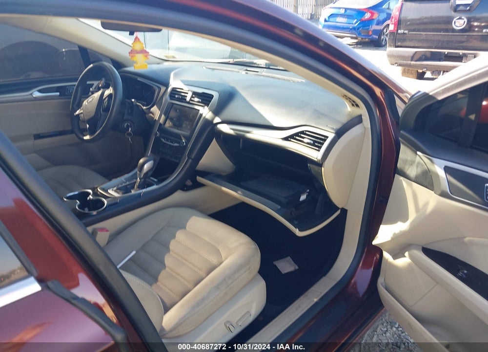 2015 FORD FUSION SE VIN: 3FA6P0H76FR285180