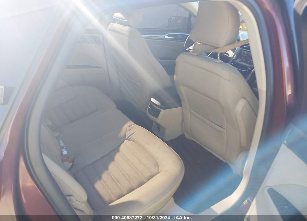 2015 FORD FUSION SE VIN: 3FA6P0H76FR285180