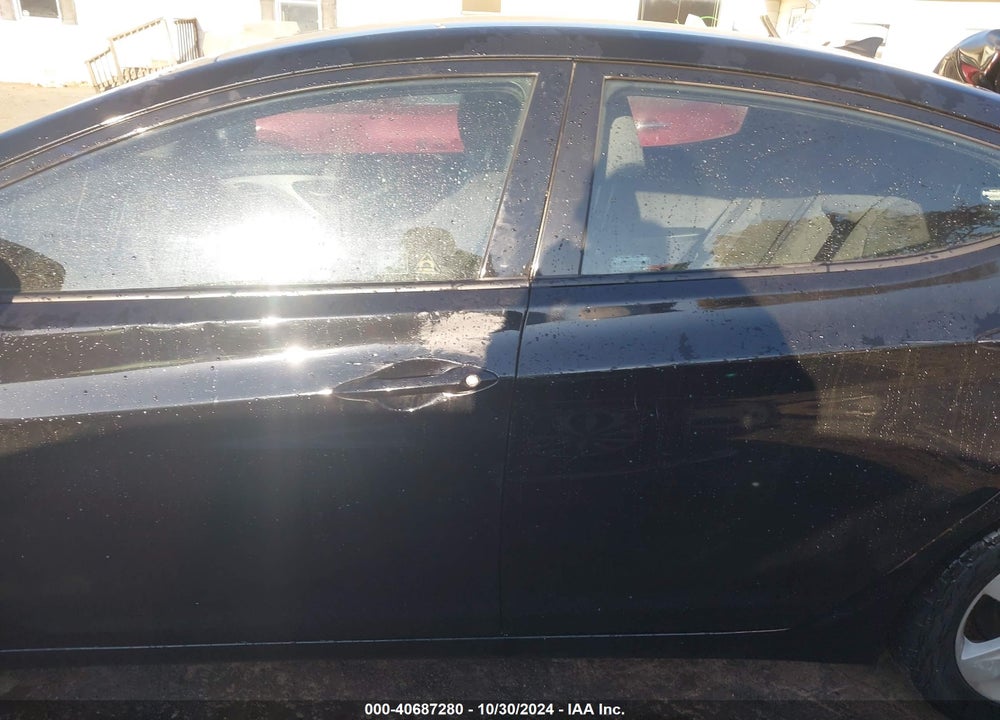 2013 HYUNDAI ELANTRA GLS VIN: KMHDH4AE4DU011282