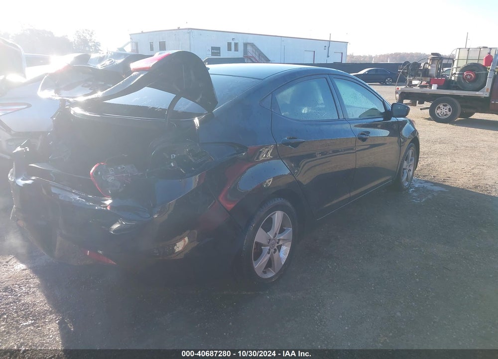 2013 HYUNDAI ELANTRA GLS VIN: KMHDH4AE4DU011282
