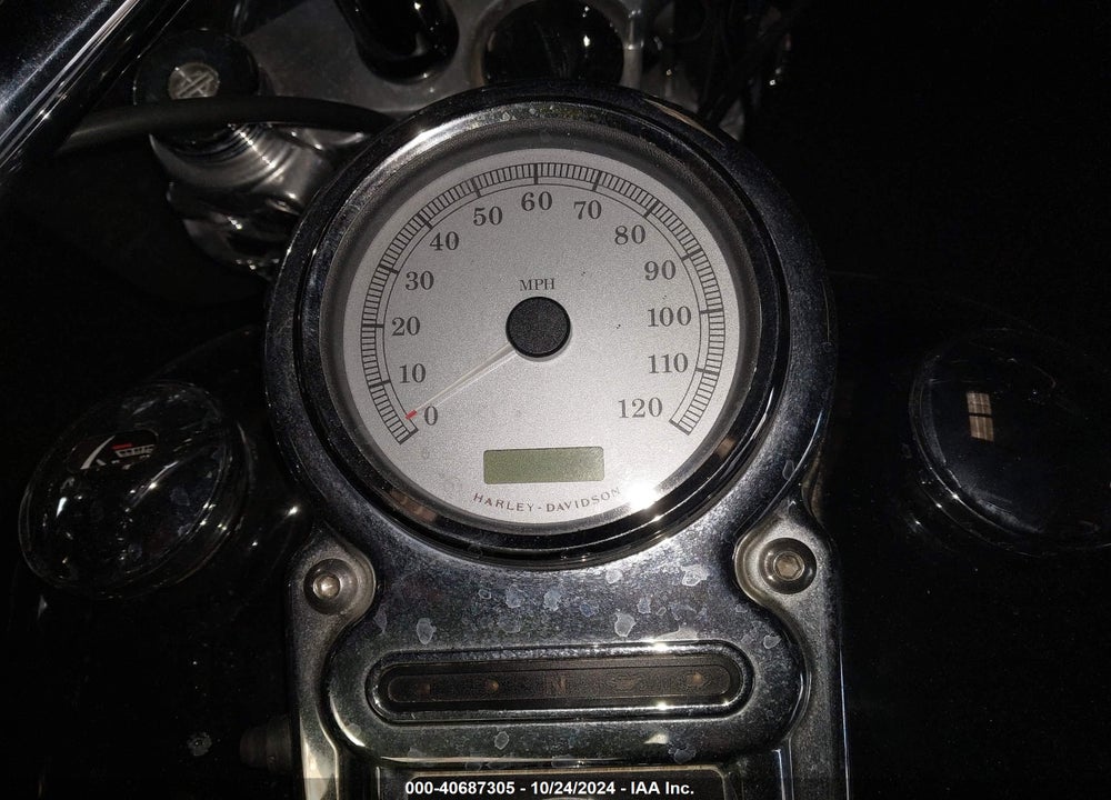2008 HARLEY-DAVIDSON FXDF VIN: 1HD1GY4458K325060
