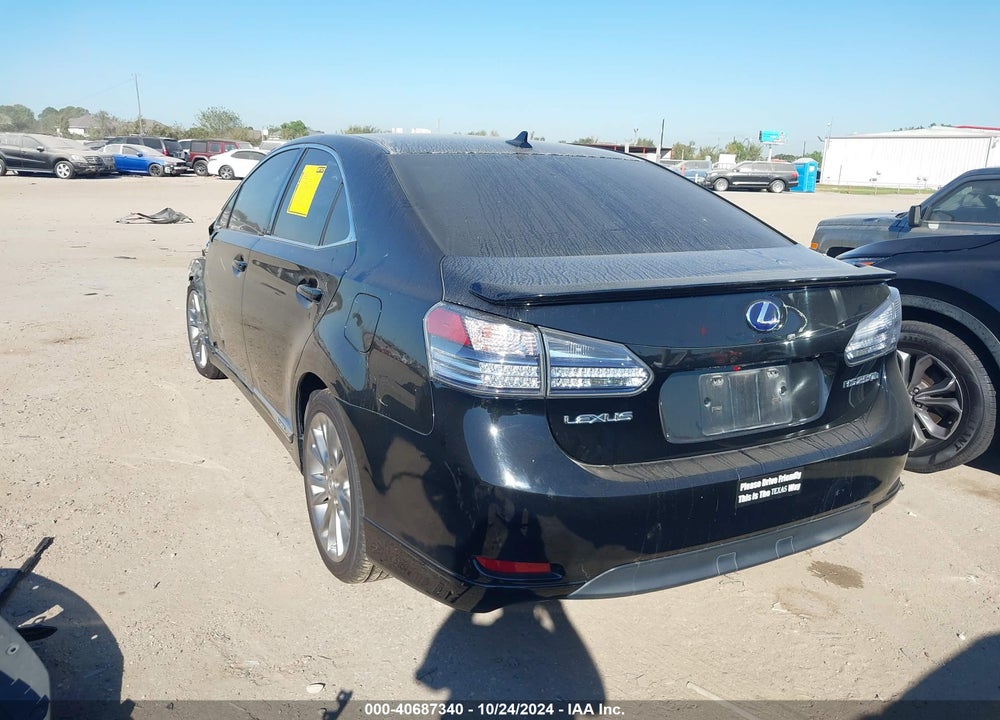 2010 LEXUS HS 250H VIN: JTHBB1BA1A2005551