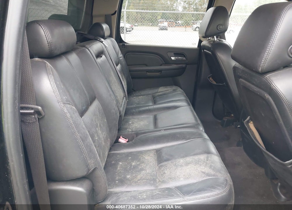 2007 GMC SIERRA 1500 DENALI VIN: 2GTEK638971715829