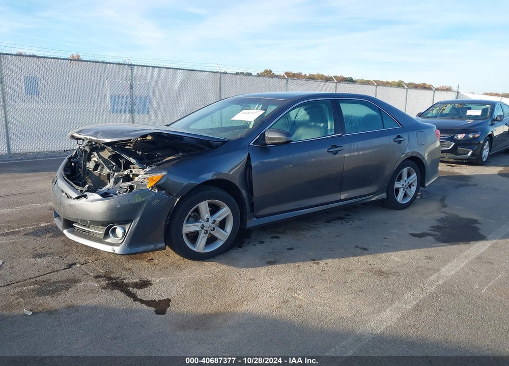 2014 TOYOTA CAMRY SE VIN: 4T1BF1FK1EU390933