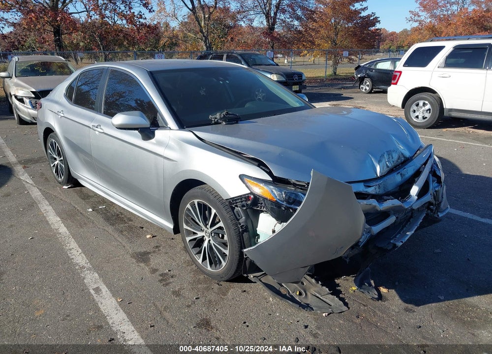 2020 TOYOTA CAMRY SE VIN: 4T1G11AK0LU902061