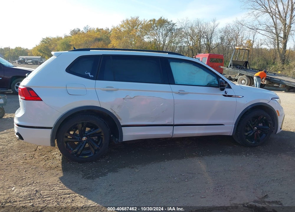 2024 VOLKSWAGEN TIGUAN 2.0T SE R-LINE BLACK VIN: 3VV8B7AX3RM110067