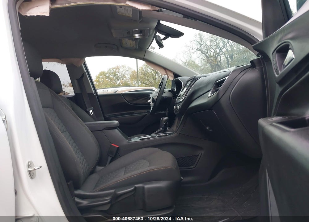 2018 CHEVROLET EQUINOX LT VIN: 2GNAXJEV0J6350464