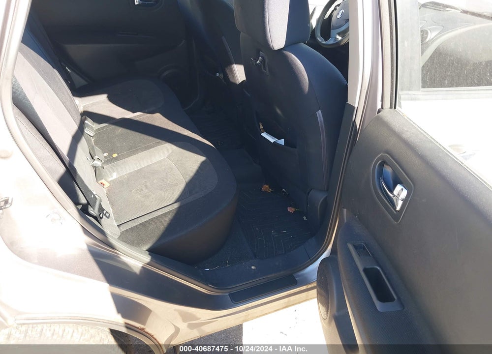2011 NISSAN ROGUE S VIN: JN8AS5MV6BW687930
