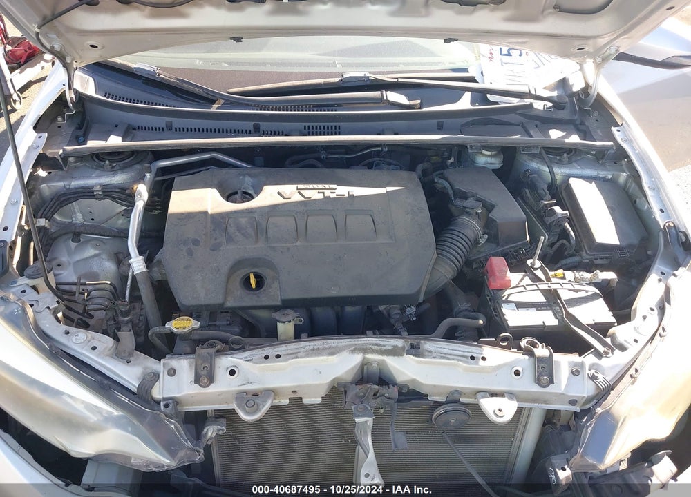2015 TOYOTA COROLLA LE VIN: 5YFBURHE8FP299642