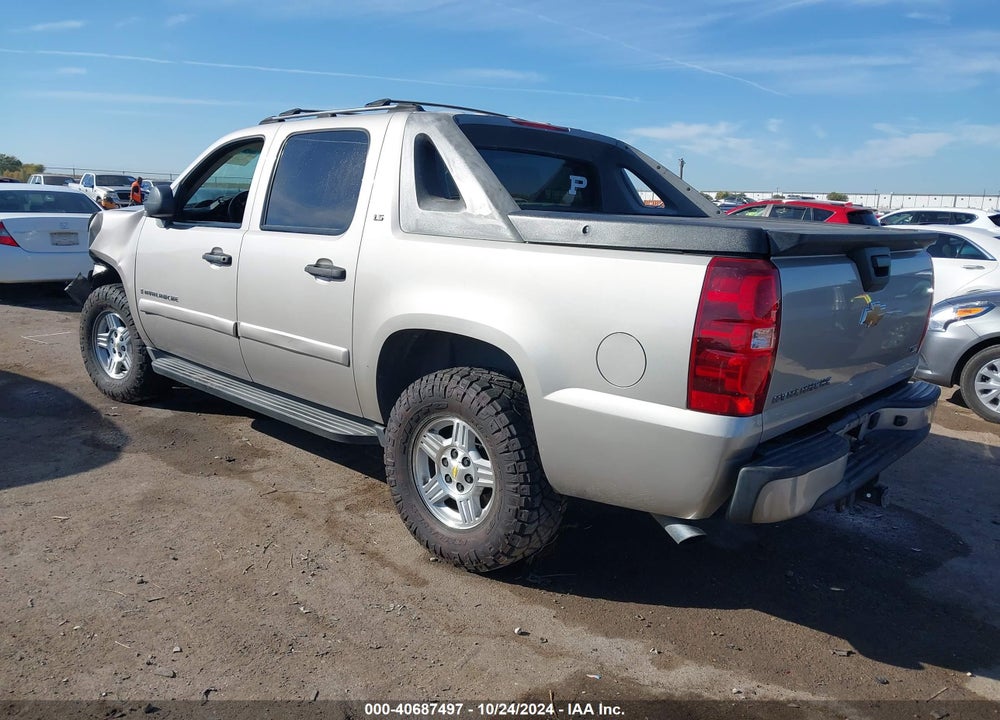 2007 CHEVROLET AVALANCHE 1500 LS VIN: 3GNEC120X7G151232