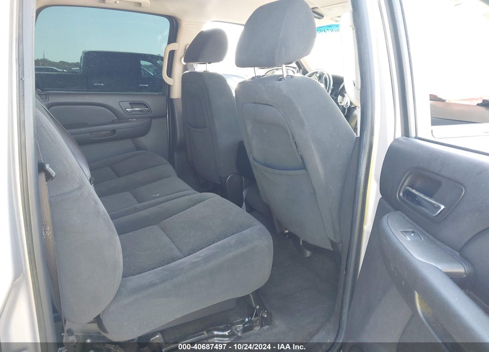 2007 CHEVROLET AVALANCHE 1500 LS VIN: 3GNEC120X7G151232