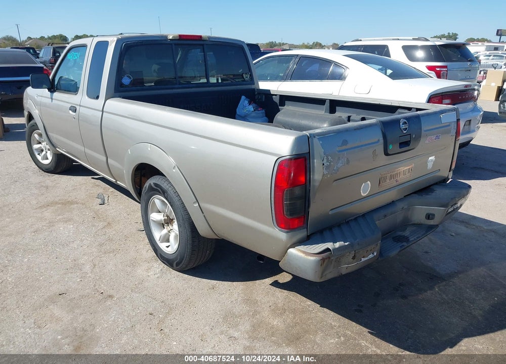 2002 NISSAN FRONTIER XE VIN: 1N6DD26S22C328612