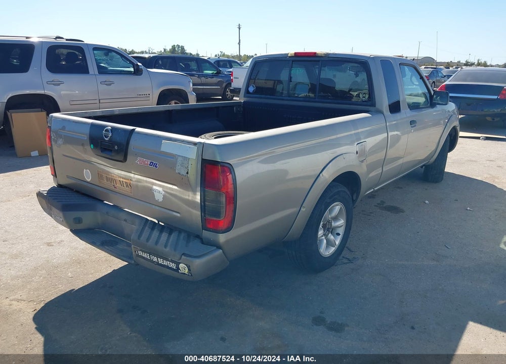 2002 NISSAN FRONTIER XE VIN: 1N6DD26S22C328612