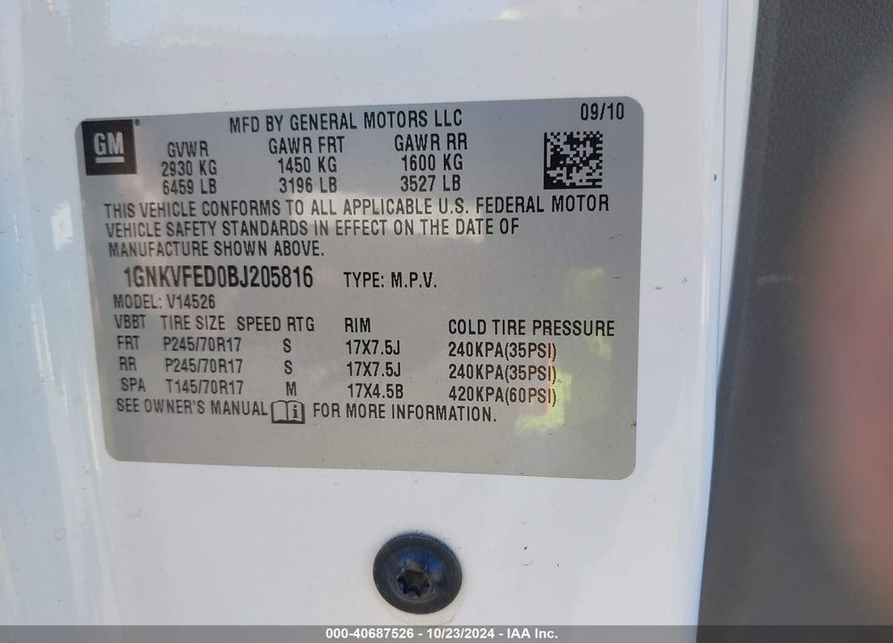 2011 CHEVROLET TRAVERSE LS VIN: 1GNKVFED0BJ205816