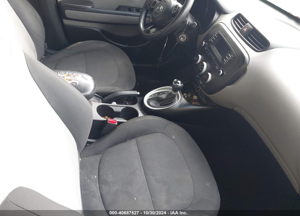 2014 KIA SOUL VIN: KNDJN2A20E7051496