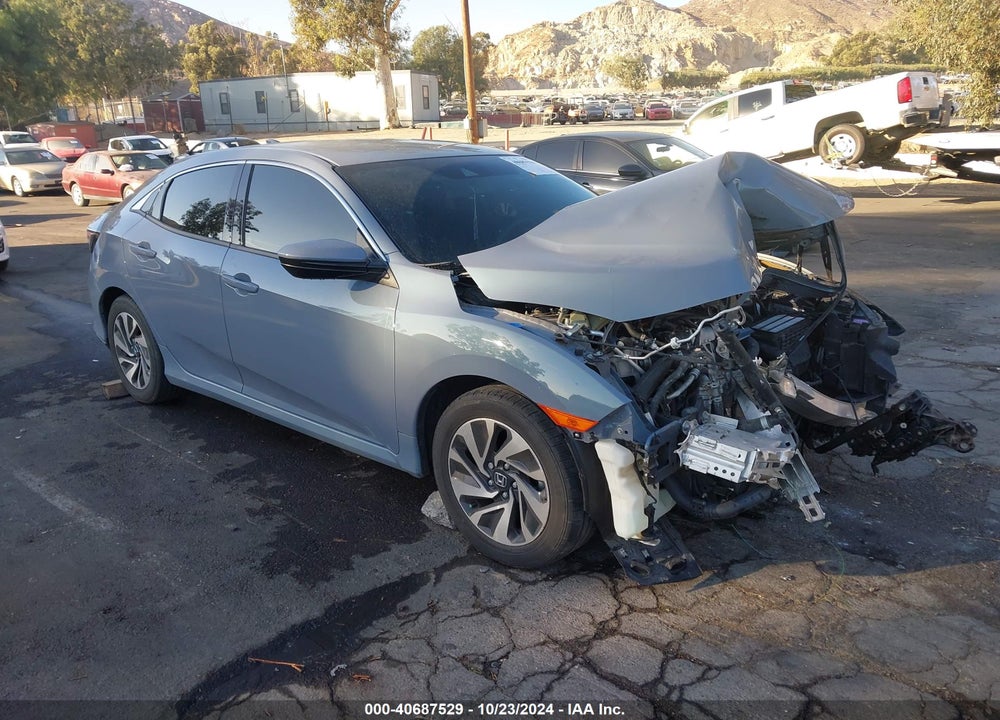 2019 HONDA CIVIC LX VIN: SHHFK7H35KU418648