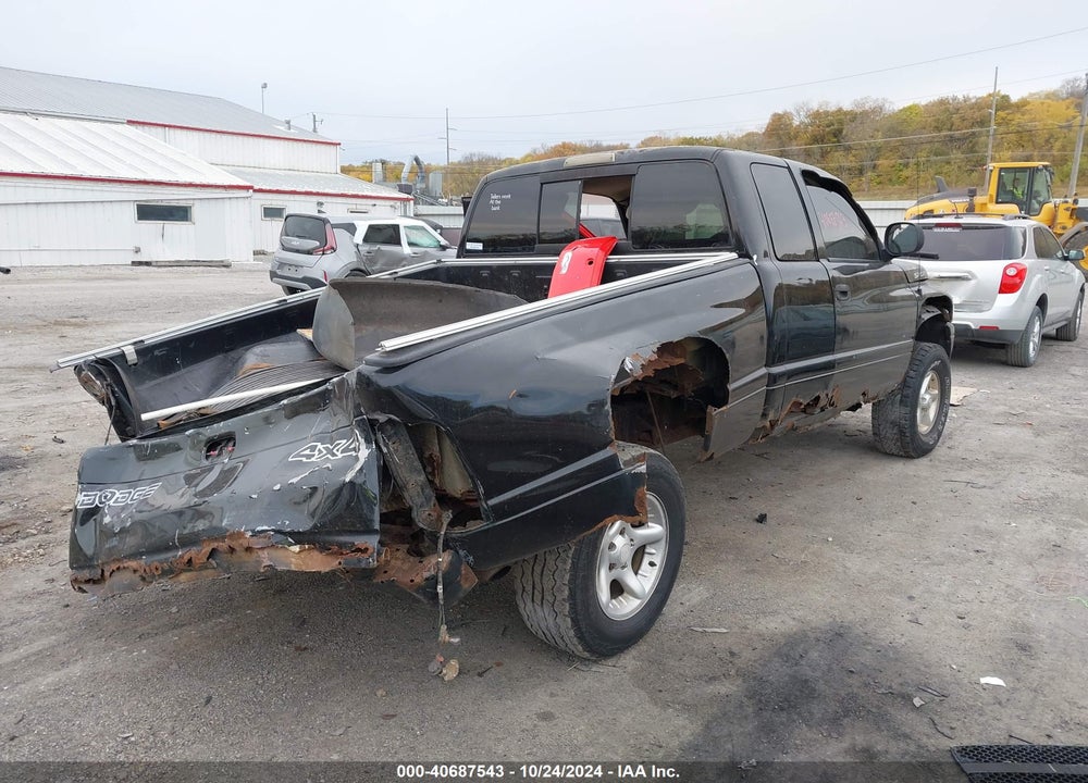 1999 DODGE RAM 1500 ST VIN: 3B7HF13Z2XM528860