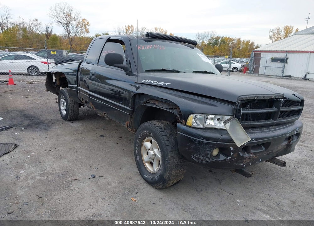 1999 DODGE RAM 1500 ST VIN: 3B7HF13Z2XM528860
