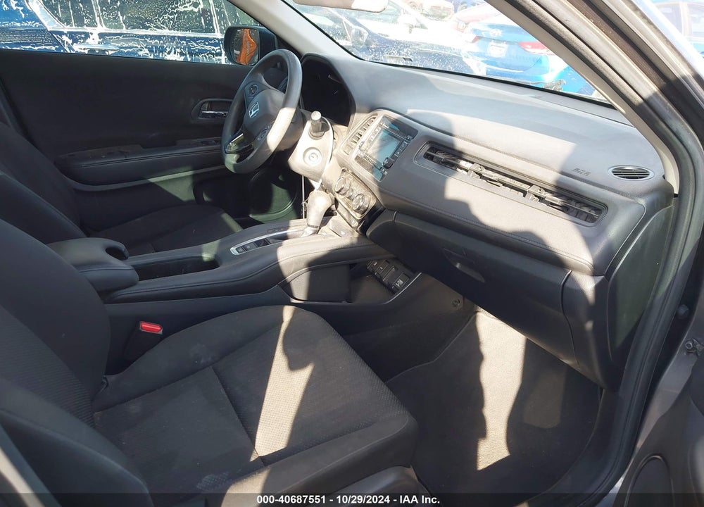 2016 HONDA HR-V LX VIN: 3CZRU5H39GM743801