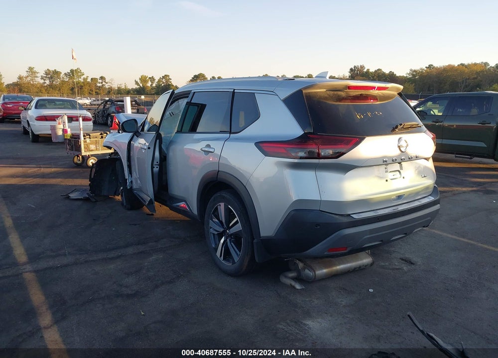 2021 NISSAN ROGUE SL FWD VIN: 5N1AT3CA9MC705185