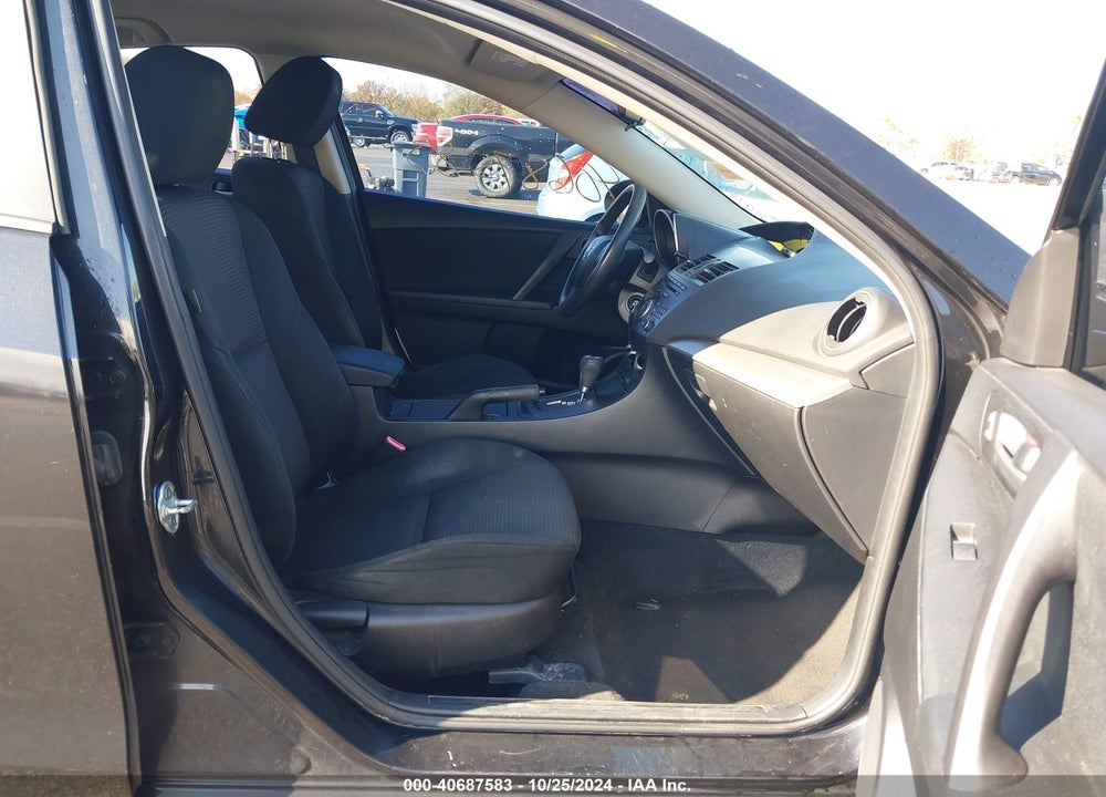 2013 MAZDA 3 I SPORT VIN: JM1BL1U74D1718891