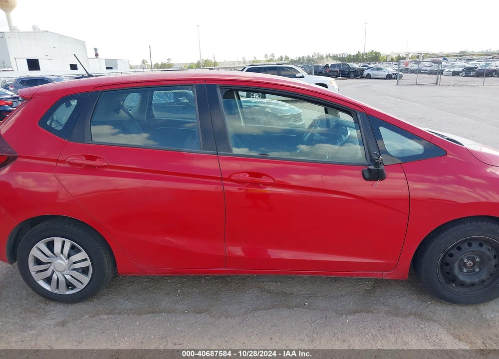 2017 HONDA FIT LX VIN: 3HGGK5H5XHM705064