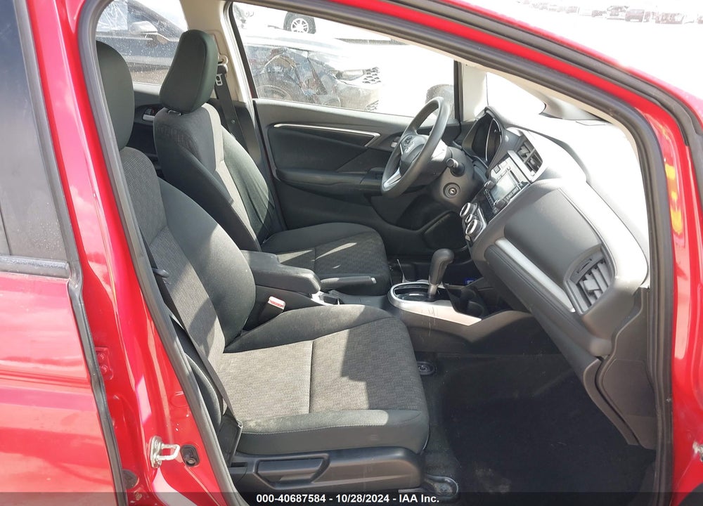 2017 HONDA FIT LX VIN: 3HGGK5H5XHM705064