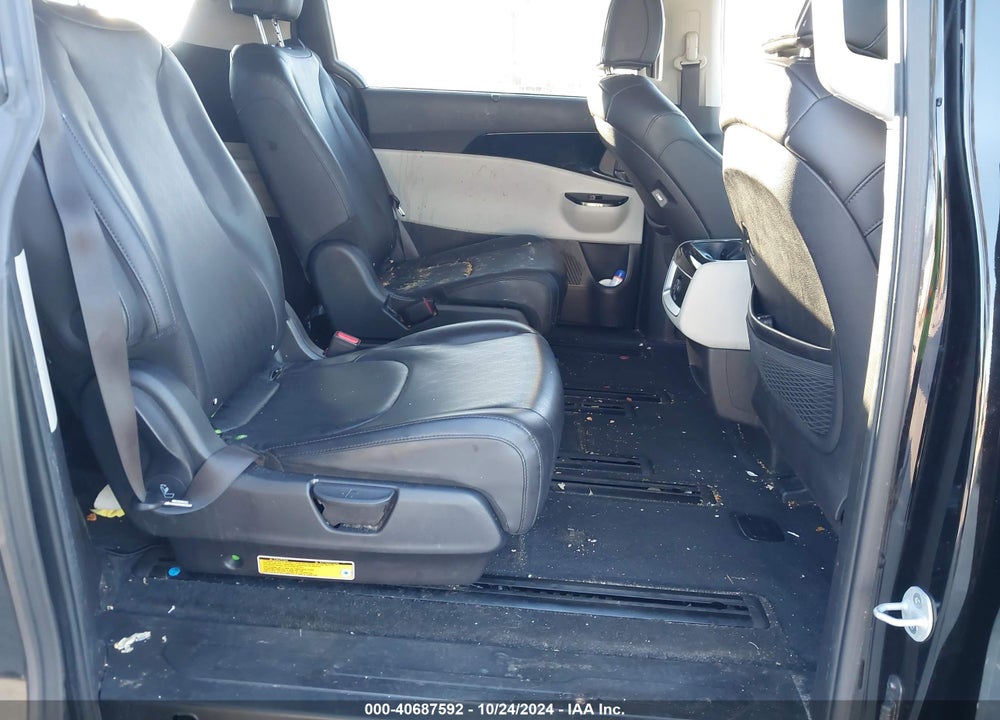 2022 KIA CARNIVAL MPV EX VIN: KNDNC5H36N6100827